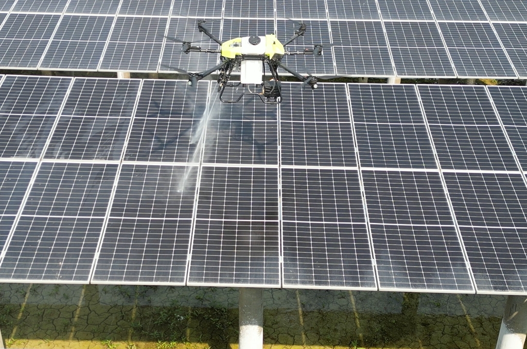 光伏清洗无人机